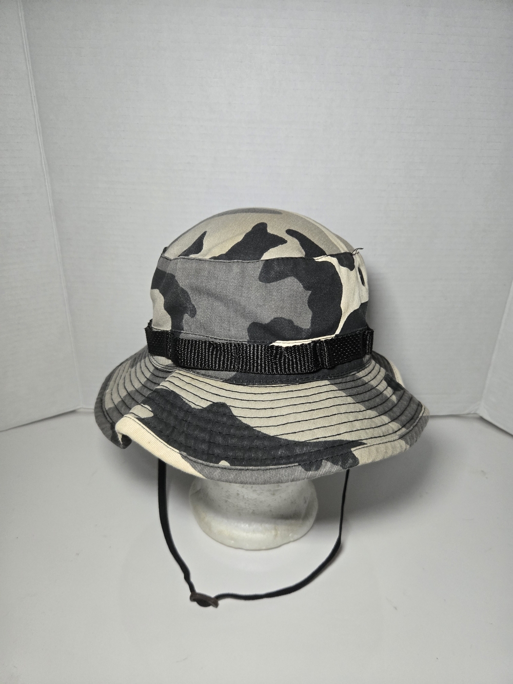 Vintage 1986 U.S. Military Bucket Hat With Chin Strap.
